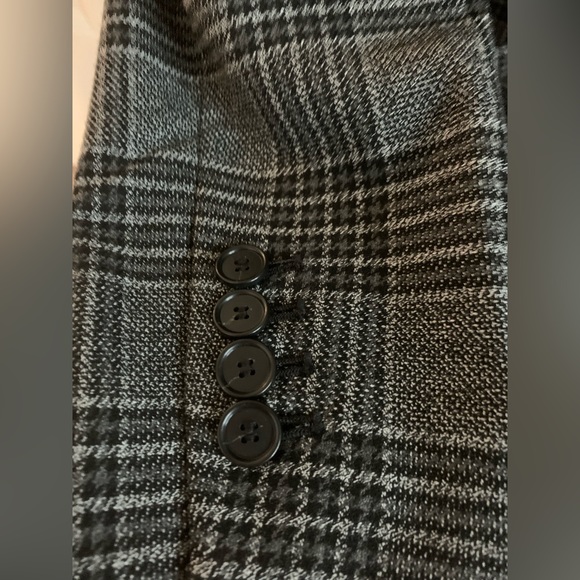 Ann Taylor Petite Menswear Plaid Belted Blazer 8P - Picture 8 of 10